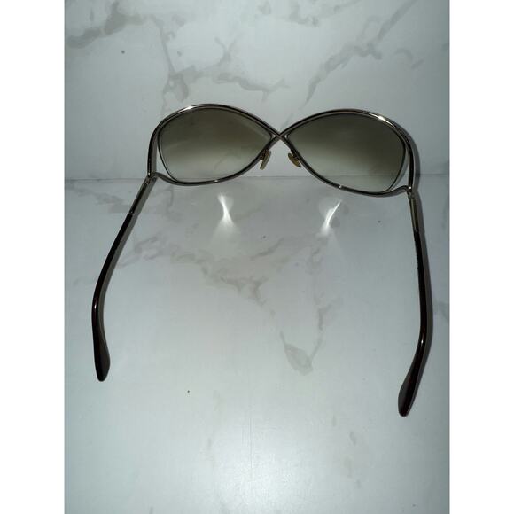 Tom Ford Sunglasses - Excellent Condition with Case and Box - Picture 3 of 4